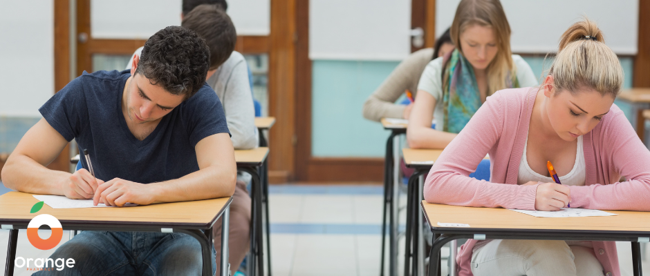 Βιταμίνες για Εξετάσεις 2026: Τι Ισχύει Πραγματικά για Μνήμη, Συγκέντρωση & Άγχος